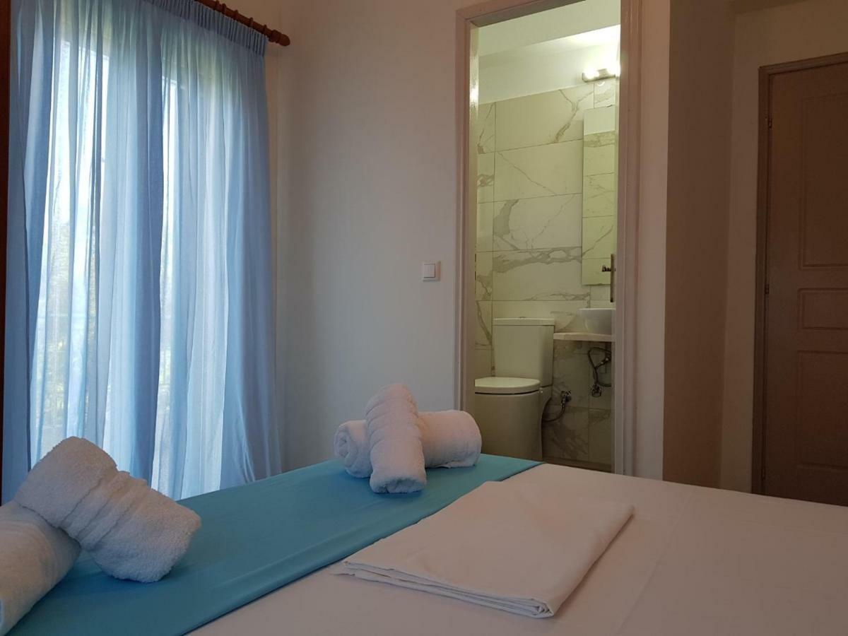 Dionysia Rooms Lefkáda Esterno foto