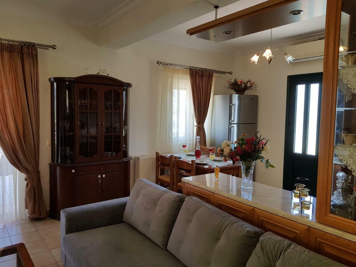 Dionysia Rooms Lefkáda Esterno foto